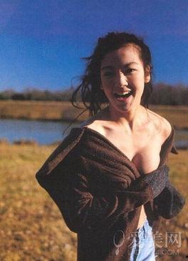 在线观看林熙蕾写真,光影交织下的美丽瞬间  第2张